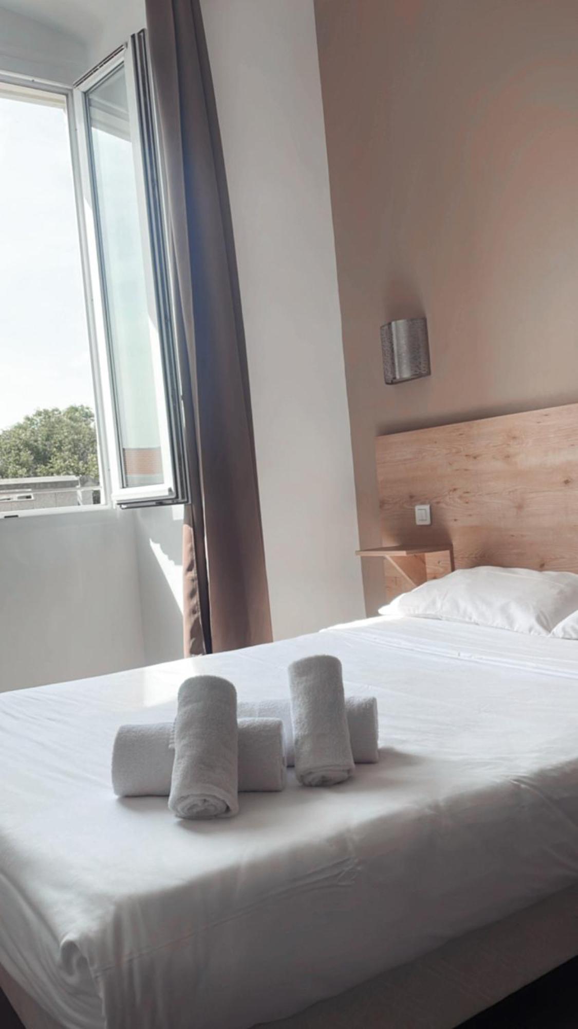 ริเวียรา โฮเต็ล Hotel บาสเตีย ภายนอก รูปภาพ